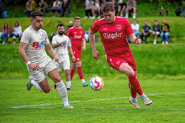 Bild 18: FC Erzingen gewinnt gegen den SV Endingen mit 3:0 &ndash; und wir haben Bilder!