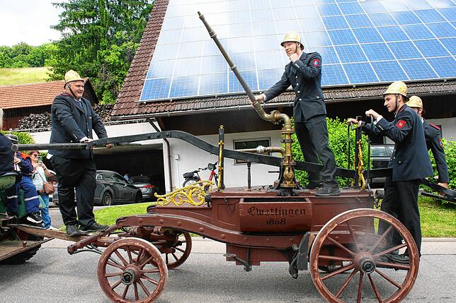 Bild 12: Bilder vom Bezirksmusikfest mit Umzug in Lausheim