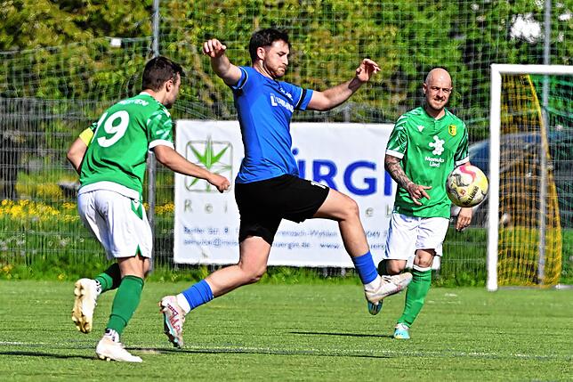 Bild 29: SG Mettingen/Krenkingen holt sich ein 2:2 beim SV Herten – und wir haben Bilder!