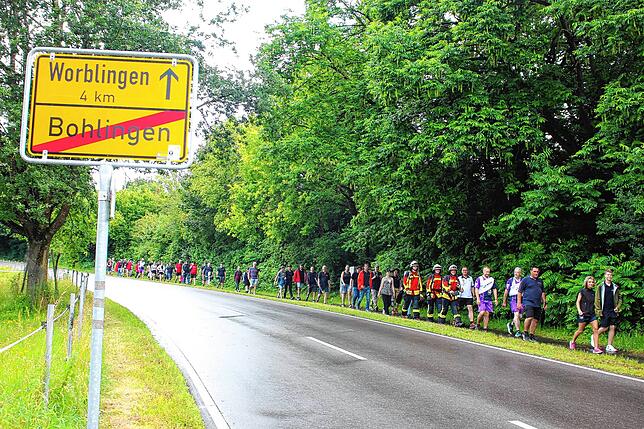 Bild 2: Auftakt des Feuerwehrfests mit 68. Kreisfeuerwehrtag