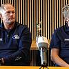 Cheftrainer Steve Walker (links) Geschäftsführer Stefan Wagner beim Pressegespräch vor der vergangenen Saison.
