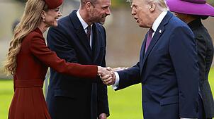 Prinz William und Kate (l), Prinzessin von Wales, empfangen US-Präsident Donald Trump und First Lady Melania Trump auf Schloss Windsor ...