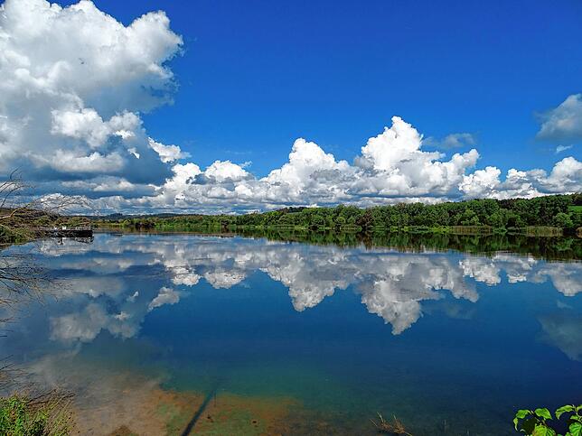 Wenn sich die Wolken in den Zielfinger Seen spiegeln, dann ist das ein Anblick der ganz besonderen Art. Auf der ganzen Tour reiht sich ...