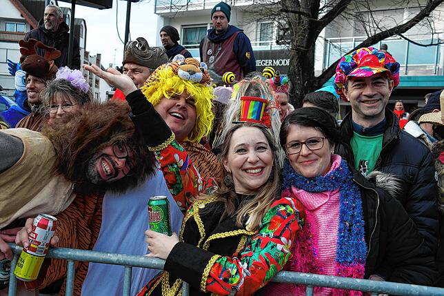 Bild 8: Bilder vom Narrensprung der Narrenzunft Seegockel in Friedrichshafen (3/3)