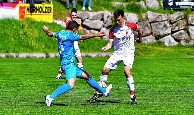 Bild 10: SV Buch spielt 1:1 im Oster-Derby gegen den FC RW Weilheim &ndash; und wir haben Bilder!