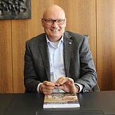 Michael Rieger.