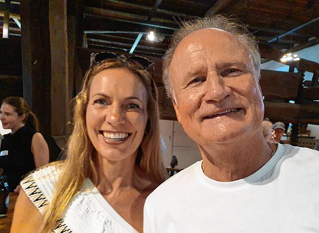 Jürgen Norbert Baur, Frischemärkte Baur, und seine Begleiterin Aline Kummert.