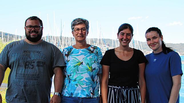 Die DLRG-Mitglieder Matthias Karle, Bärbel Koch, Laura Koch und Sarah Ledergerber (von links) kümmern sich in Bodman-Ludwigshafen um die ...