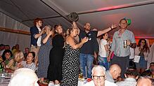 Bild : Chilbi: Stimmung pur im Festzelt beim Wunschkonzert