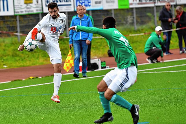 Bild 33: FC Erzingen gewinnt das Spitzenspiel mit 5:3 beim FC Zell &ndash; und wir haben Bilder!