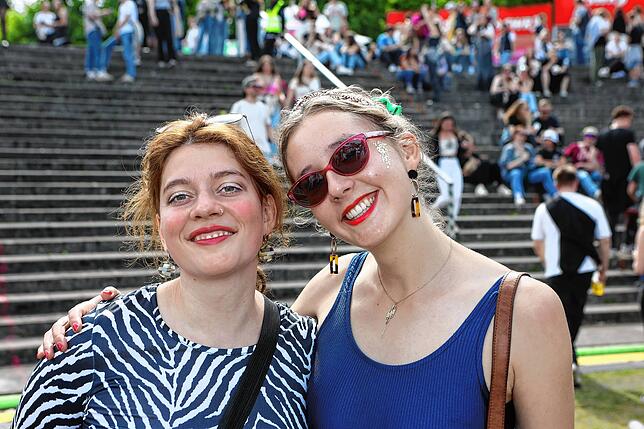Bild 34: Im Stadion wird am zweiten Tag des Campus-Festivals nochmals aufgedreht