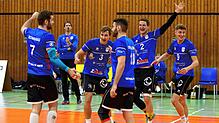 Mimmenhausen (von links Schaugg, Pampel, Hoffmann, Cipollone, Jalowietzki und Birkenberg) besiegte Kriftel mit 3:1 beim Abschiedsspiel ...