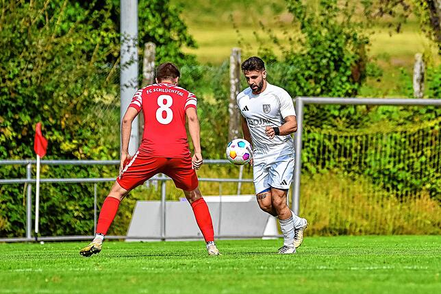 Bild 15: SV Blau-Weiß Murg besiegt den FC Schlüchttal mit 4:1 – und wir haben Bilder!