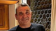 Fritz Mattes mit Urkunde. Bild: privat