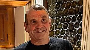 Fritz Mattes mit Urkunde. Bild: privat