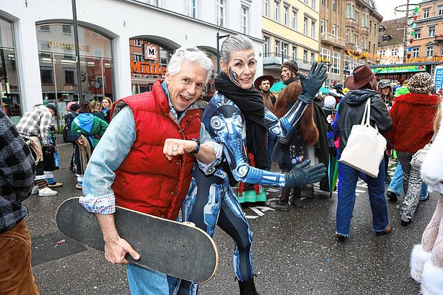 Bild 29: Die Konstanzer Fasnacht außer Rand und Band! Hästräger feiern auf der Marktstätte – die schönsten Bilder!