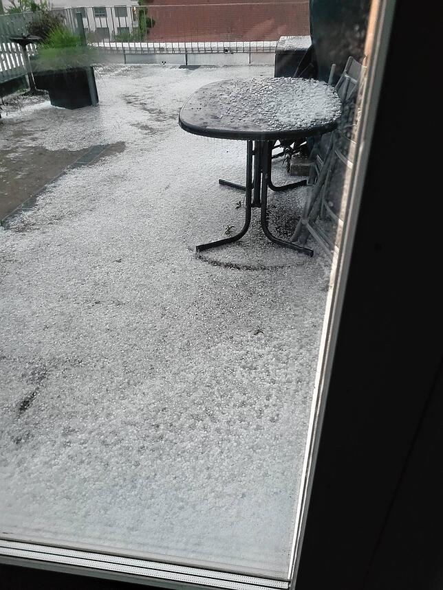 Bild 12: Bilder vom Unwetter: So stark hat der Hagel am 16. Mai im Raum Stockach gewütet!