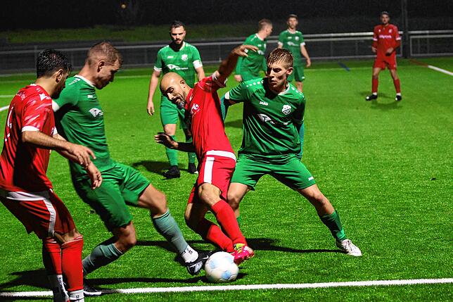 Bild 33: SV Rheintal schießt Bezirksligist SG Weilheim/Gurtweil mit 9:4 aus dem Pokal – und wir haben Fotos!