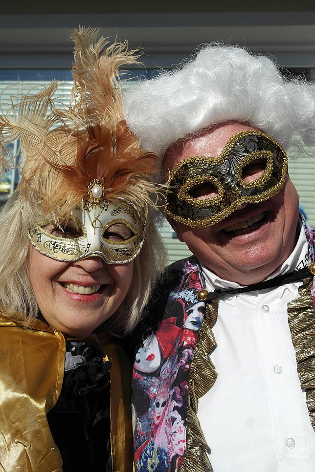 Bild 6: Gesichter der Fasnet: So kreativ zeigen sich die Besucher am Häfler Samstag