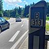 Der gefährliche Abzweig an der B313, rechts geht es Richtung Wahlwies. Der Stockacher Gemeinderat wünscht sich an der Stelle, an der ...