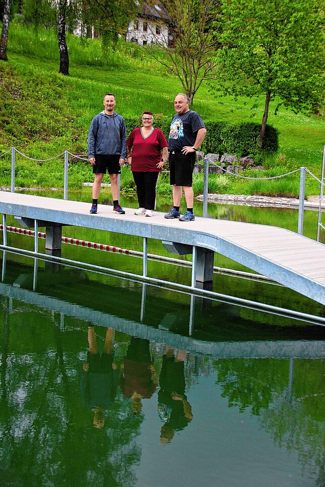 Der Badesee-Verein Eggingen ist bereits seit einigen Wochen wieder auf dem Gelände aktiv, die Hartgesottenen schwimmen seit Ende April. ...