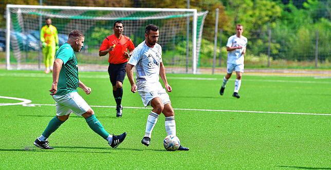 Bild 28: FC Zell besiegt den SV Blau-Weiß Murg mit 2:0 – und wir haben Bilder!