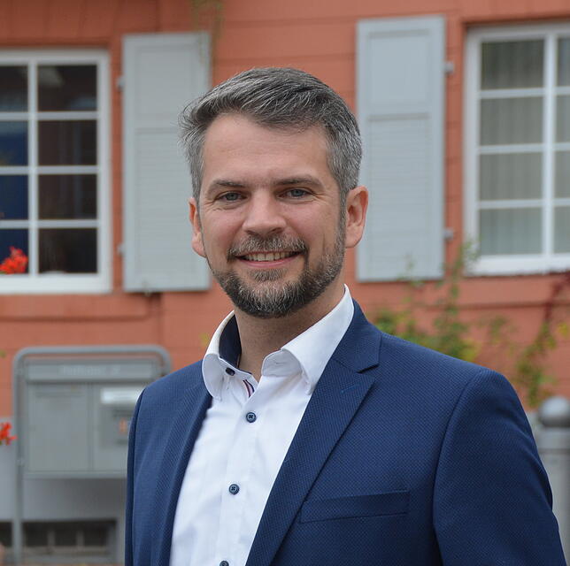 Pressereferent Alexander Stengelin bei einem offiziellen Termin 2018.