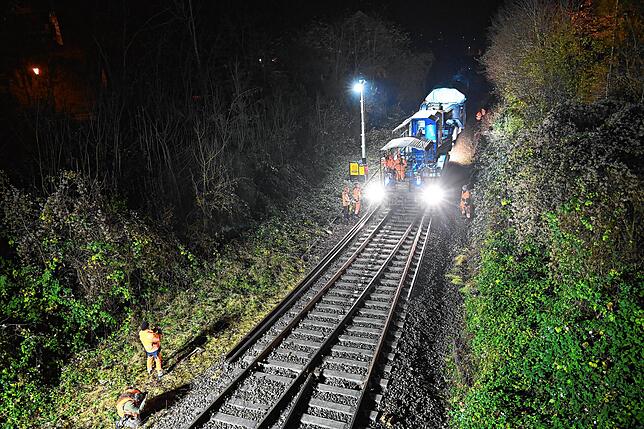 Bild 9: 300 Tonnen schwerer Trafo-Transport – hier die spektakulärsten Einblicke!