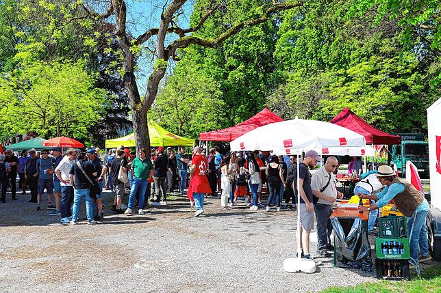 Bild 30: 1. Mai in Konstanz: So bunt war der Protest am Bodenseeufer – mit Reden und Kundgebung