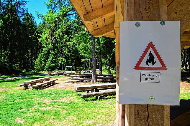 In Abstimmung mit dem Ortspolizeibehörde und Forst wurde der Grillplatz im Stockwald vorübergehend aufgrund der erhöhten Waldbrandgefahr ...
