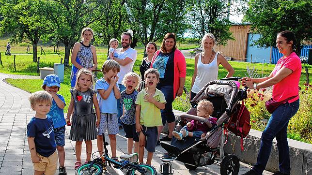 Viele Eltern, deren Kinder im Kinderhaus Bullerbü untergebracht sind, fühlen sich mit der Betreuung in dem naturnahen Kindergarten sehr ...
