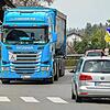Wegen des durch die Peterzeller Ortsmitte rollenden Schwerlastverkehr macht sich ein Bürger Sorgen um die Sicherheit der Schulkinder. Er ...