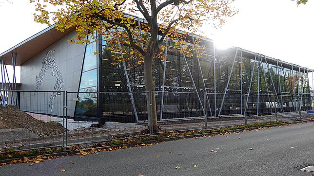 Die neue Sporthalle an der Jahnstraße trägt künftig den Namen Anne-Frank-Sporthalle. Das beschloss der Gemeinderat aktuell nach einem ...