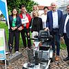 Freuen sich über ein Stück mehr Barrierefreiheit auf der Höri (von links): Hannah Hirt (Regio Konstanz-Bodensee-Hegau), Eric Hueber ...