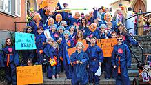 Eine Gruppe Markdorfer Familien als Markdorfer Fieber Labor.
