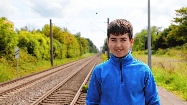 Der 14-jährige Rico Presch bewies große Zivilcourage. Er rettete vermutlich einer Frau das Leben, die in Konstanz im Gleisbereich ...