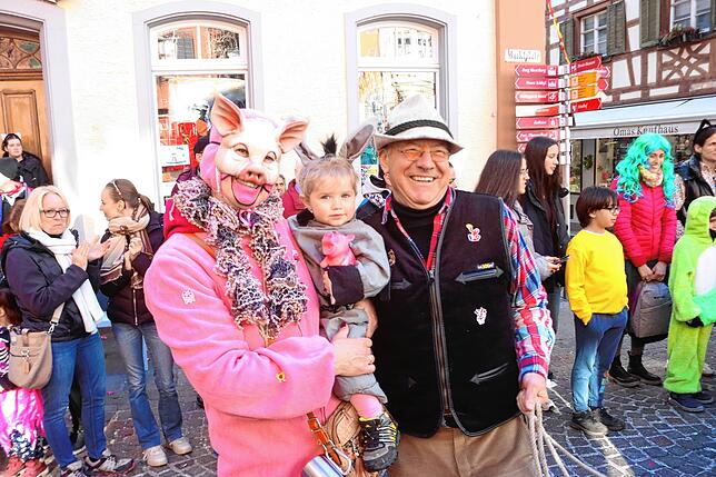 Bild 14: Meersburger Fasnacht: Die schönsten Bilder vom Kärrelerennen 2025