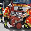 Zu einem Großeinsatz gerufen wurden die Rettungskräfte von Feuerwehr, Polizei und DRK,zu einem vermeintlichen Brand in einem Altersheim ...