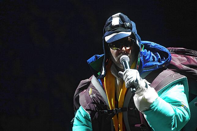 Bild 34: Bilder von Deichkind auf dem Southside 2022