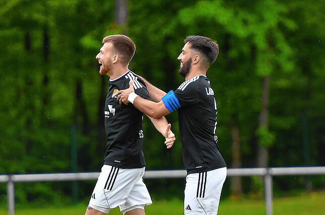 Bild 4: SV 08 Laufenburg siegt 4:1 gegen den FC Zell – und wir haben Bilder!