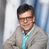Bürgermeister Georg Riedmann fordert, dass das Stromnetz dringend ausgebaut werden muss.