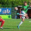Zauberer im Derby: Julian Bächle (rechts) zeigte Nino Betz beim 6:0-Sieg der SG Mettingen/Krenkingen gegen den FC Schlüchttal, was er ...