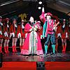Prinzessin Carina und Prinz Philipp eröffnen das Fasnetsspiel der Hennenschlitter, das diesmal im Freien stattfindet.