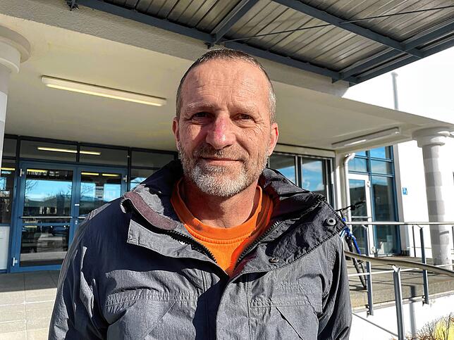 Volker Haas vom Dezernat für Umwelt und Gesundheit. Er ist einer der Hauptverantwortlichen für die Genehmigung neuer Windkraftanlagen im ...