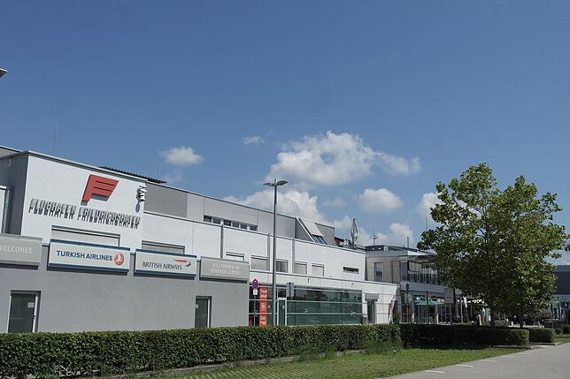 Auch wenn das Jahresergebnis negativ ausfällt: Die Flughafen Friedrichshafen GmbH ist mit ihren Zahlen von 2018 zufrieden.