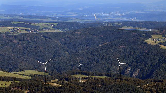 Drei Windräder errichtete EnBW im Jahr 2017 auf dem Glaserkopf bei Hasel.