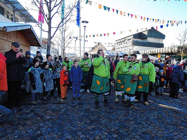 Bild 8: Narrentreffen in Albbruck! Das sind die Bilder vom Samstag