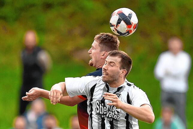 Bild 3: FC Wittlingen rettet sich ein 2:2 beim FC Schönau &ndash; und wir haben Bilder!