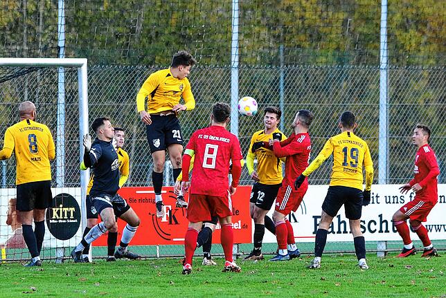 Bild 30: Die besten Bilder von der Landesligapartie zwischen dem FC Überlingen und dem FC Gutmadingen