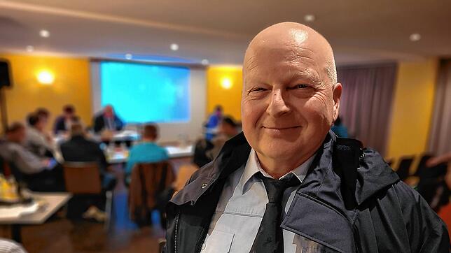 Polizeihauptkommissar Jürgen Singer stellte im Gemeinderat Gaienhofen die Arbeit des Posten Höri vor.